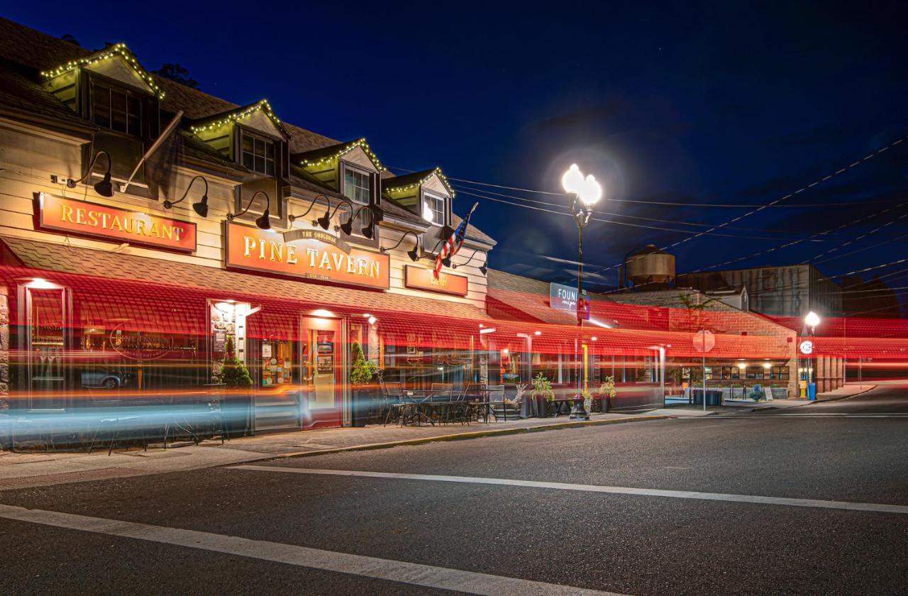 Pioneer Park Rentals Downtown Bend Exterior photo