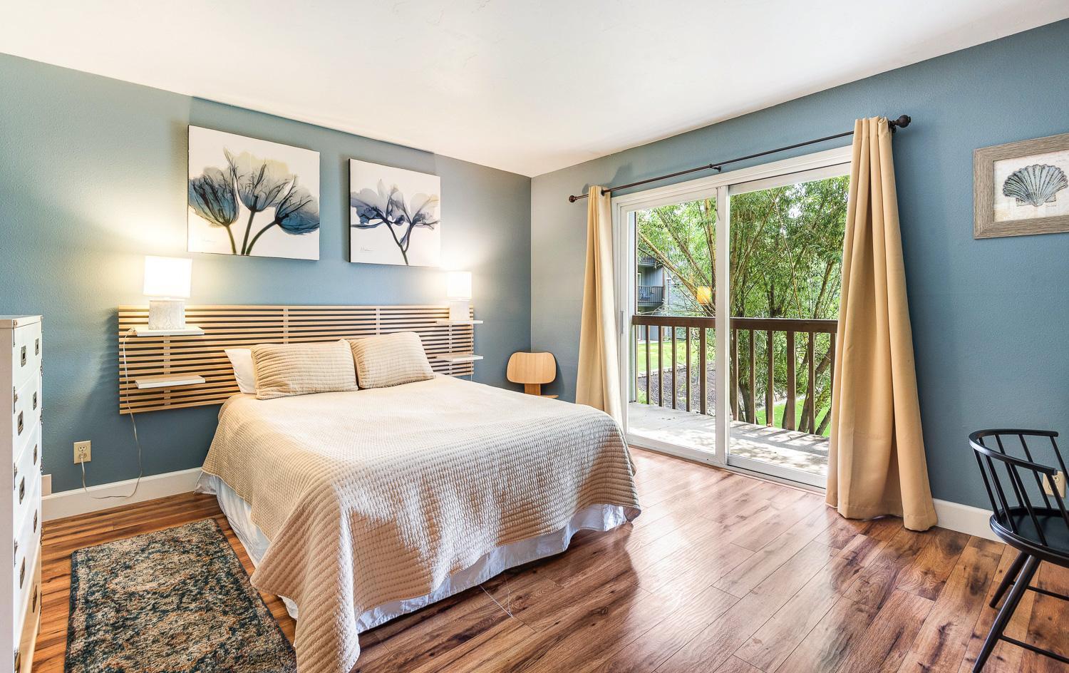 Pioneer Park Rentals Downtown Bend Room photo